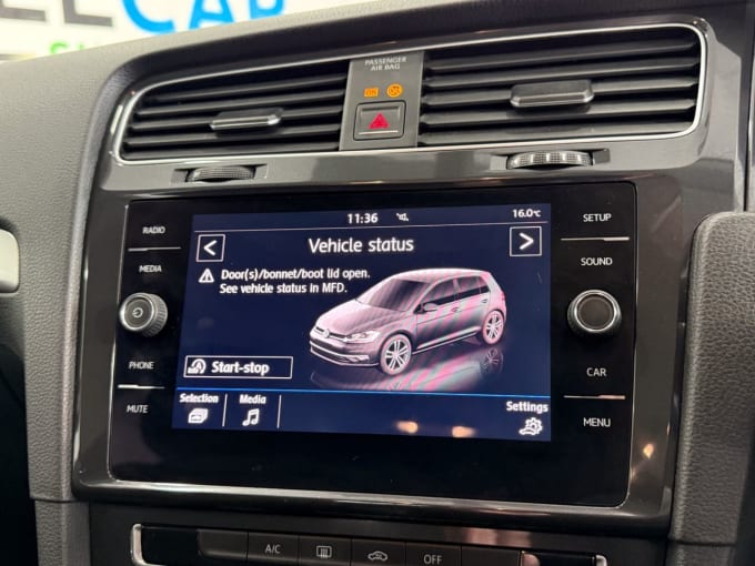 2025 Volkswagen Golf