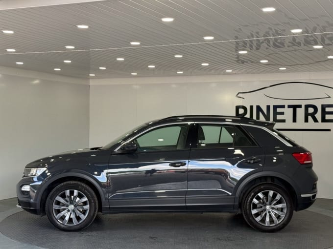 2025 Volkswagen T-roc