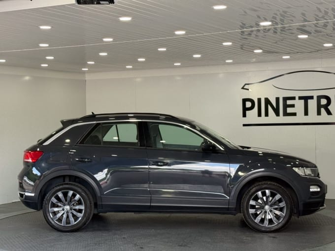2025 Volkswagen T-roc