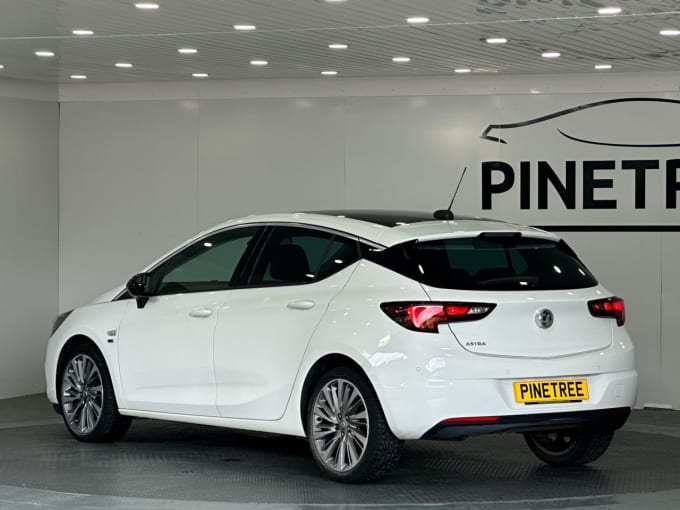 2025 Vauxhall Astra