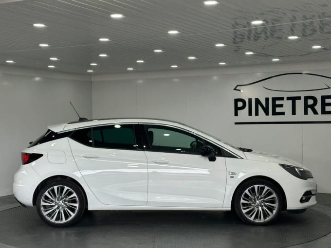 2025 Vauxhall Astra