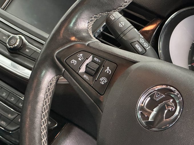 2025 Vauxhall Astra