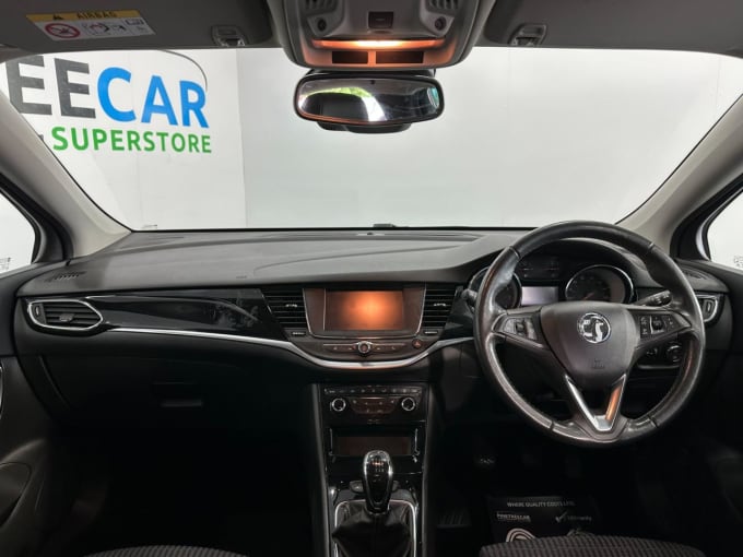2025 Vauxhall Astra