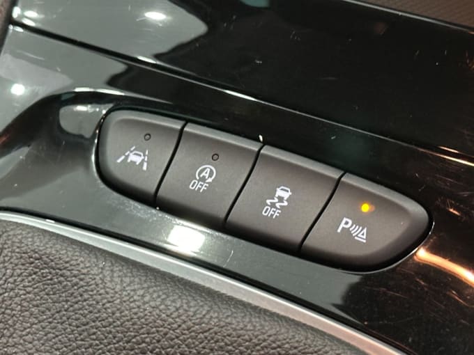 2025 Vauxhall Astra