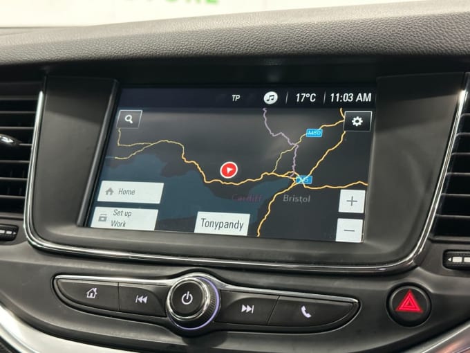 2025 Vauxhall Astra