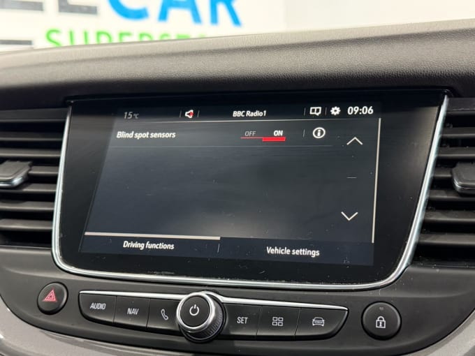2025 Vauxhall Grandland X