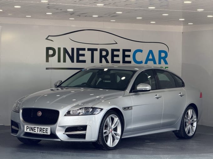 2025 Jaguar Xf