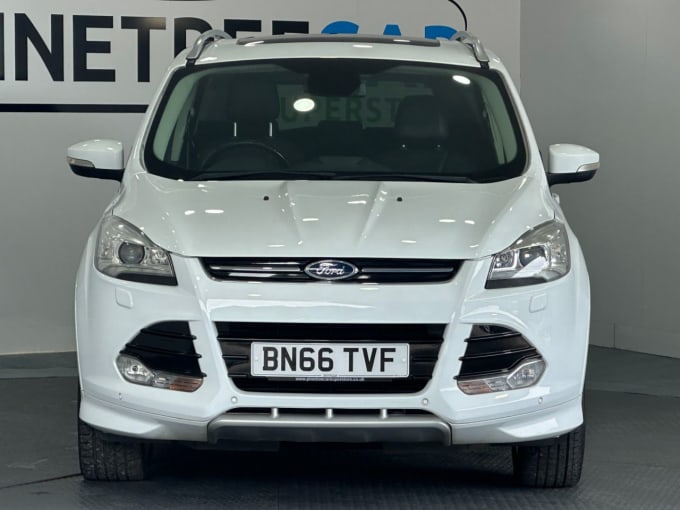 2025 Ford Kuga