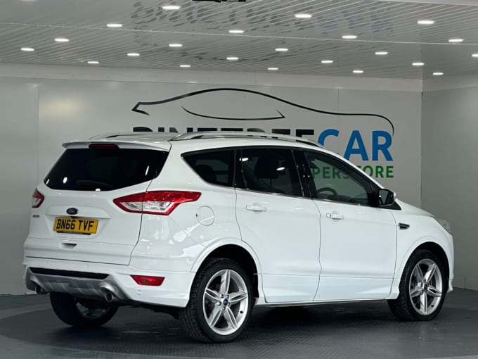 2025 Ford Kuga