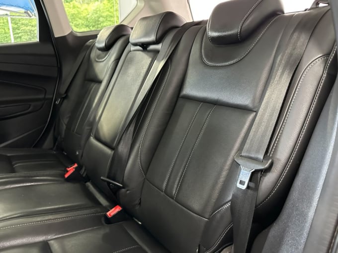 2025 Ford Kuga
