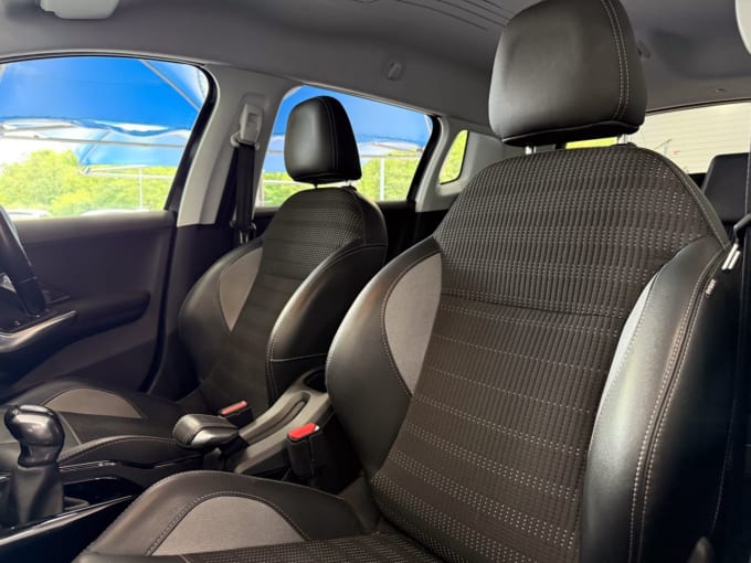 2025 Peugeot 2008