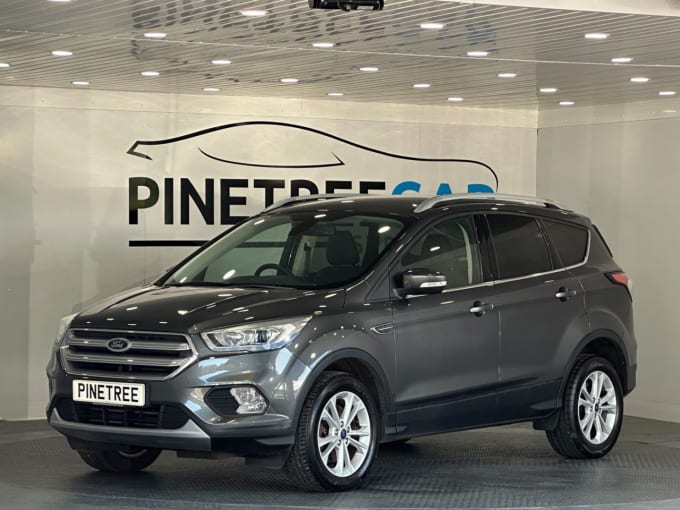 2025 Ford Kuga