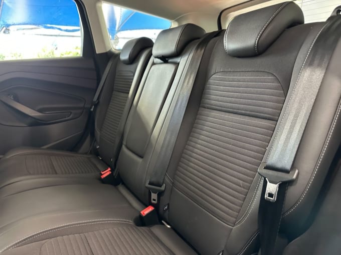 2025 Ford Kuga