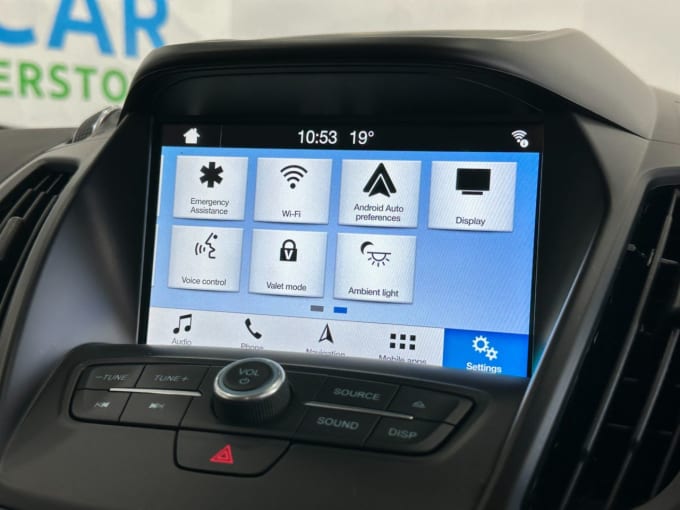 2025 Ford Kuga