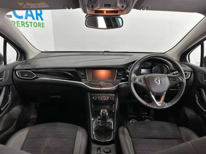 2025 Vauxhall Astra
