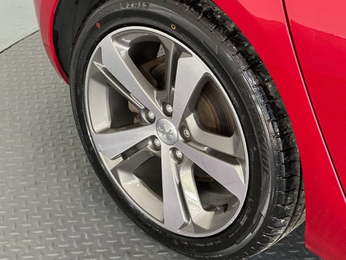2025 Peugeot 308