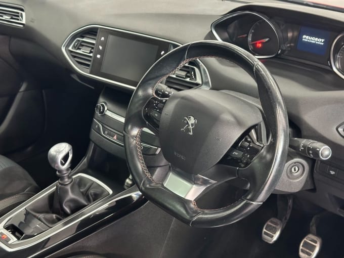2025 Peugeot 308