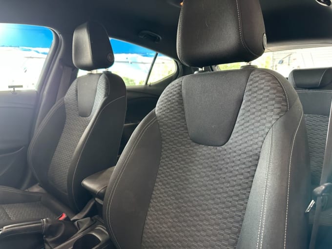 2025 Vauxhall Astra