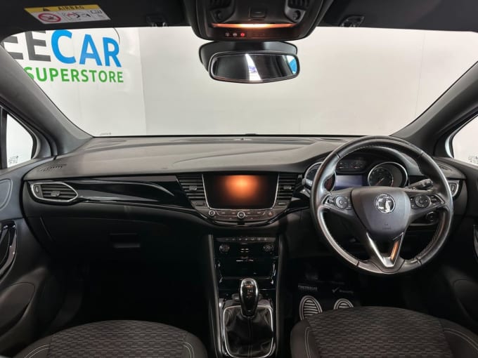 2025 Vauxhall Astra