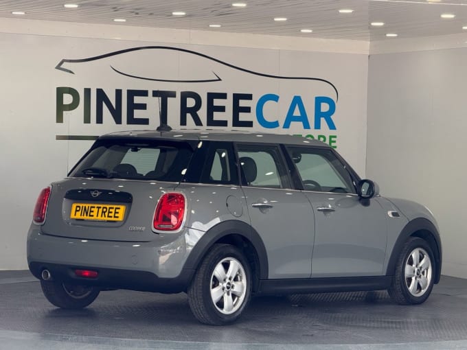 2025 Mini Hatch
