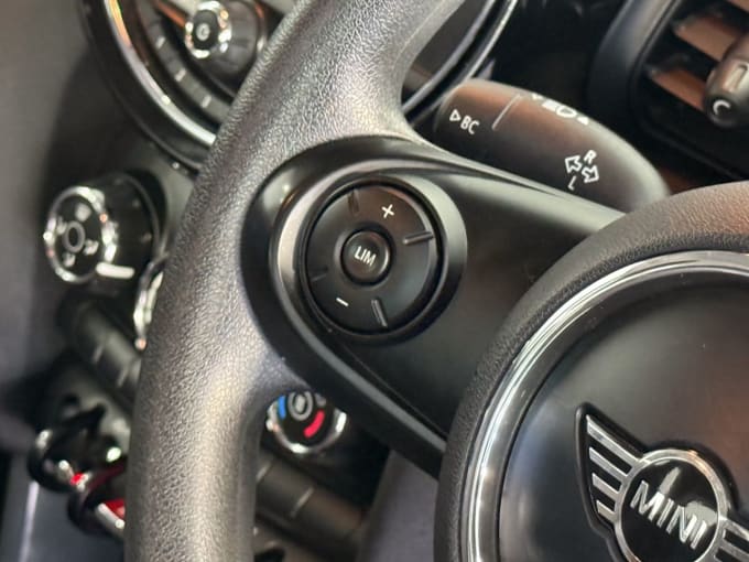 2025 Mini Hatch
