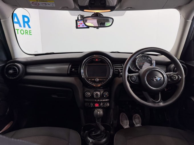 2025 Mini Hatch