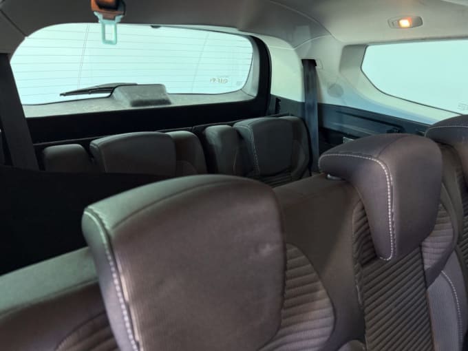 2025 Renault Grand Scenic