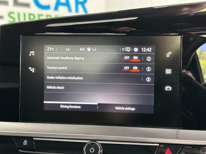2025 Vauxhall Mokka