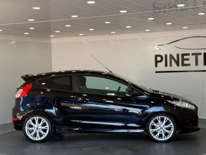 2025 Ford Fiesta