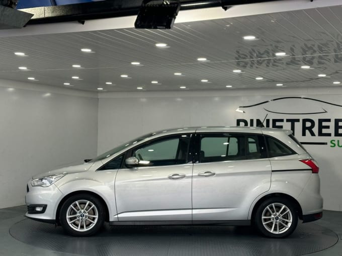 2025 Ford Grand C-max