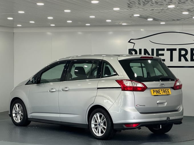 2025 Ford Grand C-max