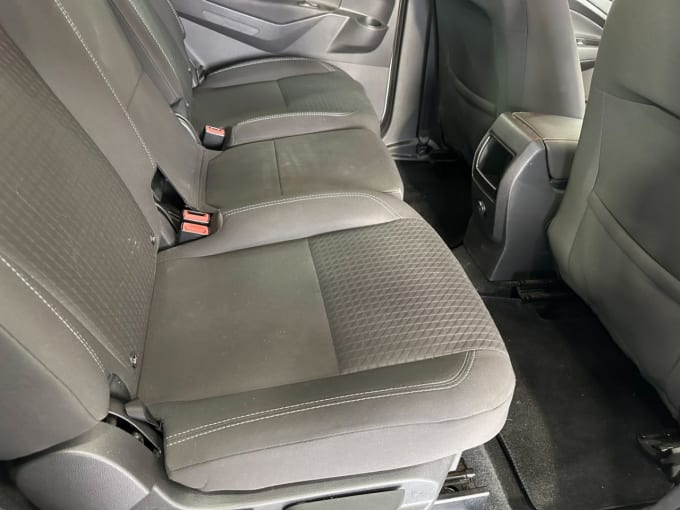 2025 Ford Grand C-max