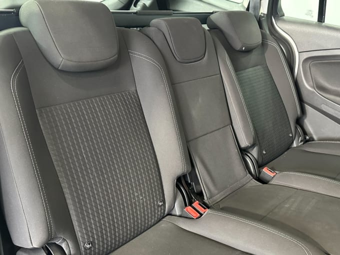 2025 Ford Grand C-max