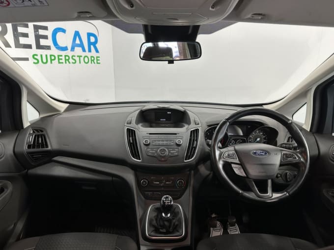 2025 Ford Grand C-max