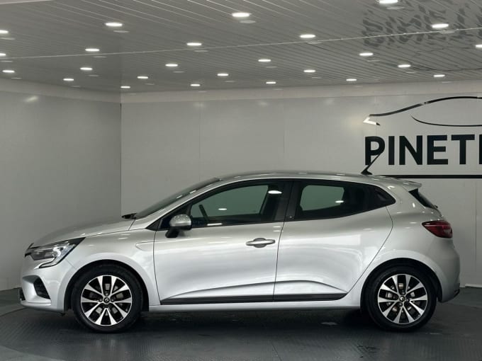 2025 Renault Clio