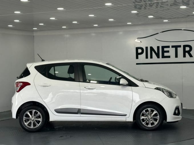 2025 Hyundai I10