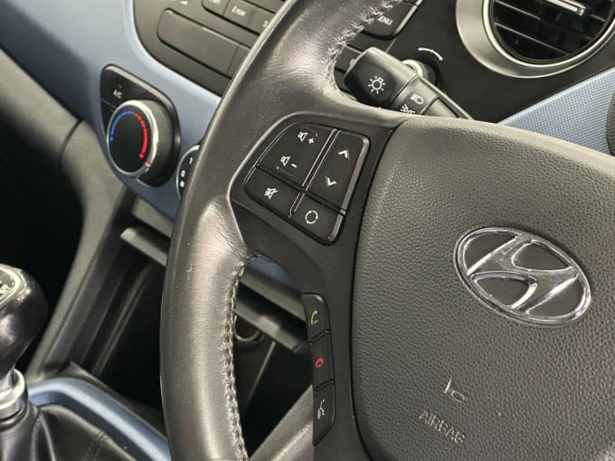 2025 Hyundai I10
