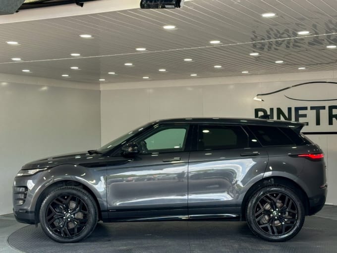 2025 Land Rover Range Rover Evoque