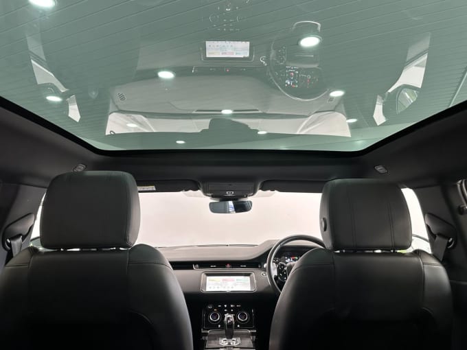 2025 Land Rover Range Rover Evoque