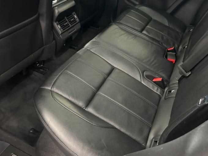2025 Land Rover Range Rover Evoque
