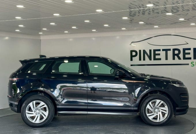 2025 Land Rover Range Rover Evoque