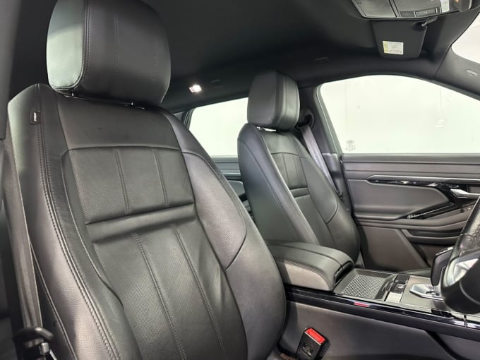 2025 Land Rover Range Rover Evoque