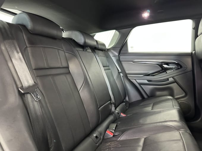 2025 Land Rover Range Rover Evoque