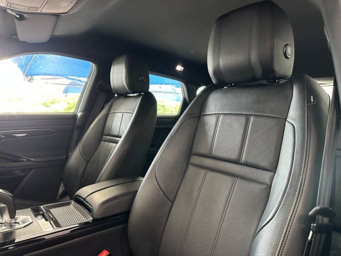 2025 Land Rover Range Rover Evoque
