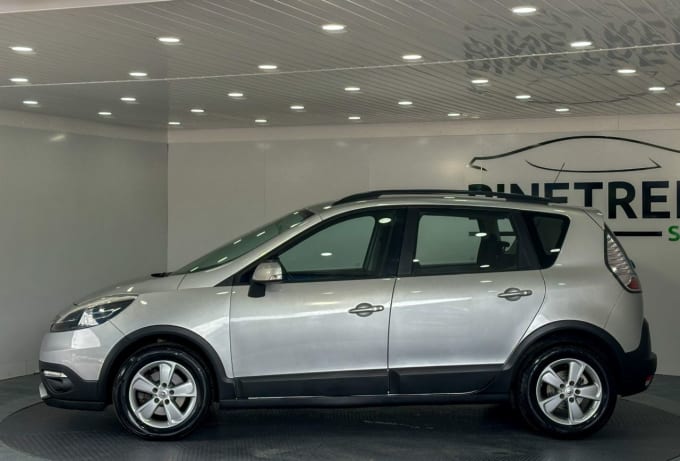 2014 Renault Scenic