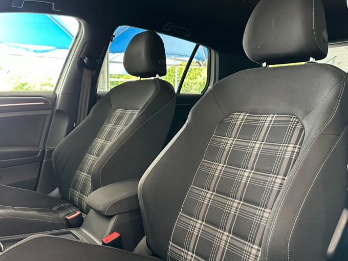 2025 Volkswagen Golf