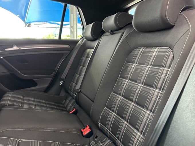 2025 Volkswagen Golf