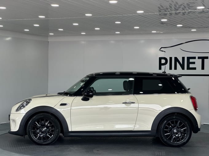 2025 Mini Hatch
