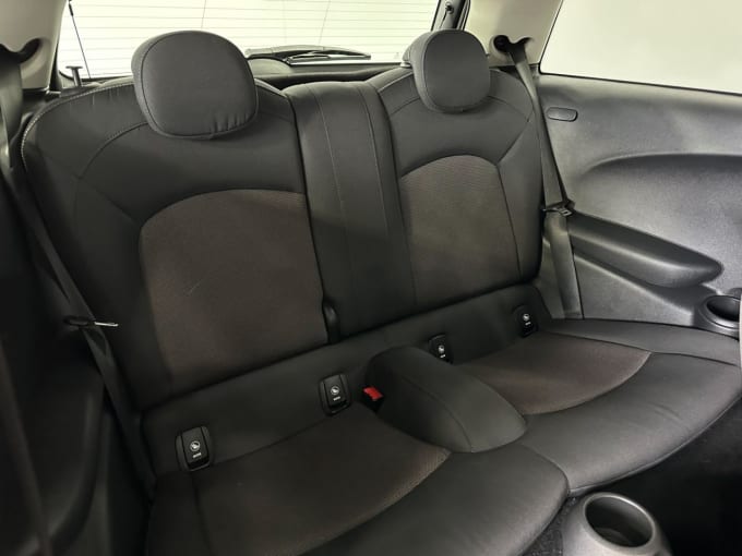2025 Mini Hatch