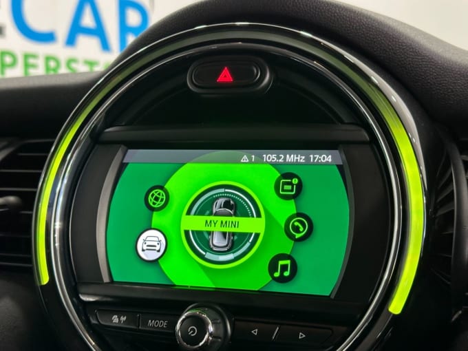 2025 Mini Hatch